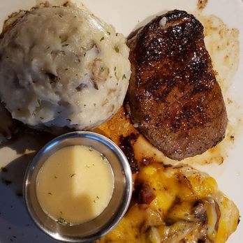 Outback Steakhouse - Steakhouses Near Me - Dania Beach, Florida