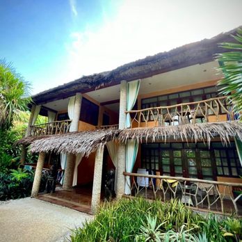 Coco Grove Beach Resort - Tree Top rooms - Resorts Near Me - San Juan, SIG