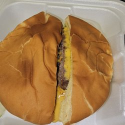 Scottie's Drive In - Super burger no tomatoes