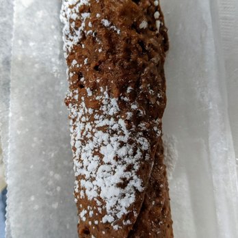 Bova's Bakery - Florentine cannolli - Bakeries Near Me - Boston, Massachusetts