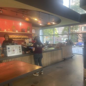 Houndstooth Coffee - Coffee & Tea Near Me - Austin, Texas
