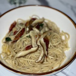 The Green Room - Mushroom Linguine