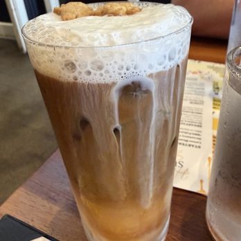 Honeycomb Cafe - Teddy bear latte - New American Near Me - Belmont, North Carolina Honeycomb Cafe - Teddy bear latte - New American Near Me - Belmont, North Carolina
