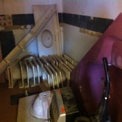 Adams Surplus And Salvage - Sinks & whirlpool baths