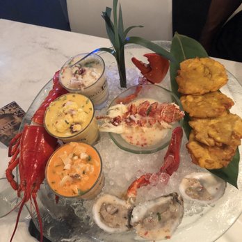 CVI.CHE 105 - Special with ceviche plantains oysters and lobster! - Peruvian Near Me - Miami, Florida