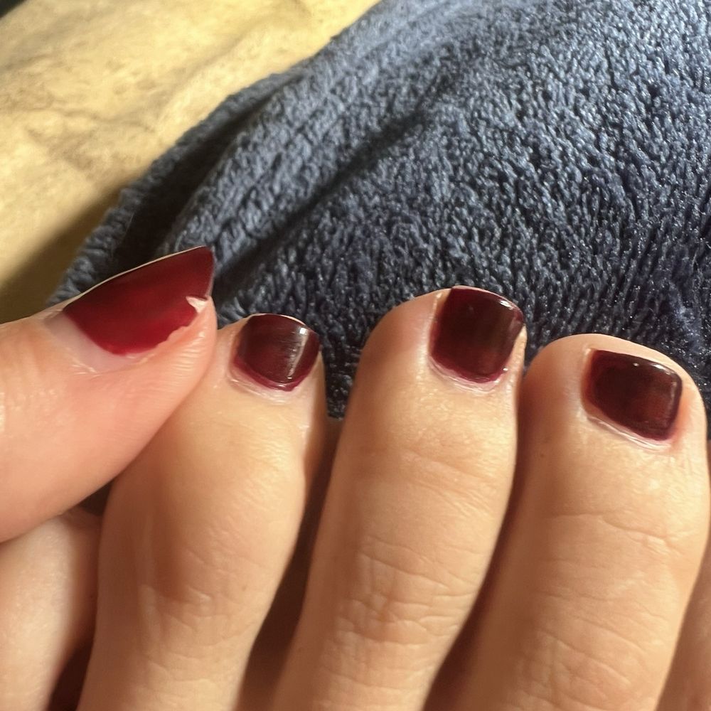 SIS Nails & Lashes - Horrible un smooth paint job chipped thin gel polish on thumb lady refused to do three coats refused to even do anything I asked - Eyelash Service Near Me - Tempe, Arizona SIS Nails & Lashes - Horrible un smooth paint job chipped thin gel polish on thumb lady refused to do three coats refused to even do anything I asked - Eyelash Service Near Me - Tempe, Arizona