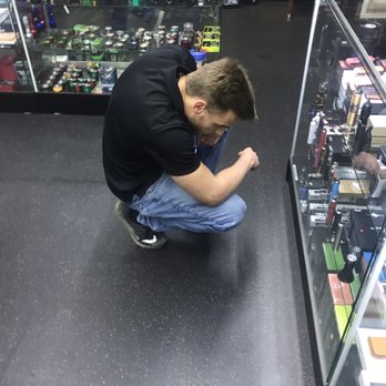 TN Vape & Smoke - Your typical tweaker ( his words not mine) - Vape Shops Near Me - Smyrna, Tennessee TN Vape & Smoke - Your typical tweaker ( his words not mine) - Vape Shops Near Me - Smyrna, Tennessee