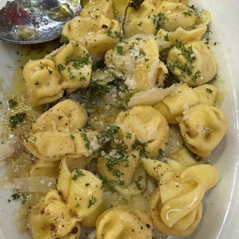 Luigi's - Italian Near Me - Bakersfield, California
