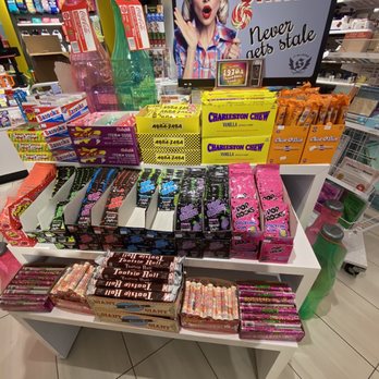 IT'SUGAR - Candy Stores Near Me - Monterey, California