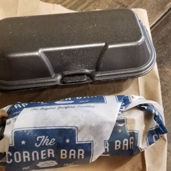 Dam Dogs delivers quality packaging for to go orders.