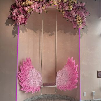 Pink Pistachio - Cute swing - Juice Bars & Smoothies Near Me - Columbus, Ohio Pink Pistachio - Cute swing - Juice Bars & Smoothies Near Me - Columbus, Ohio