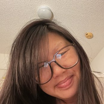 Salon Studio D - Hair Salons Near Me - Aiea, Hawaii