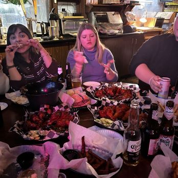 Bar Bill Tavern - Wings, beef on weck, pizza logs. - Pubs Near Me - East Aurora, New York Bar Bill Tavern - Wings, beef on weck, pizza logs. - Pubs Near Me - East Aurora, New York