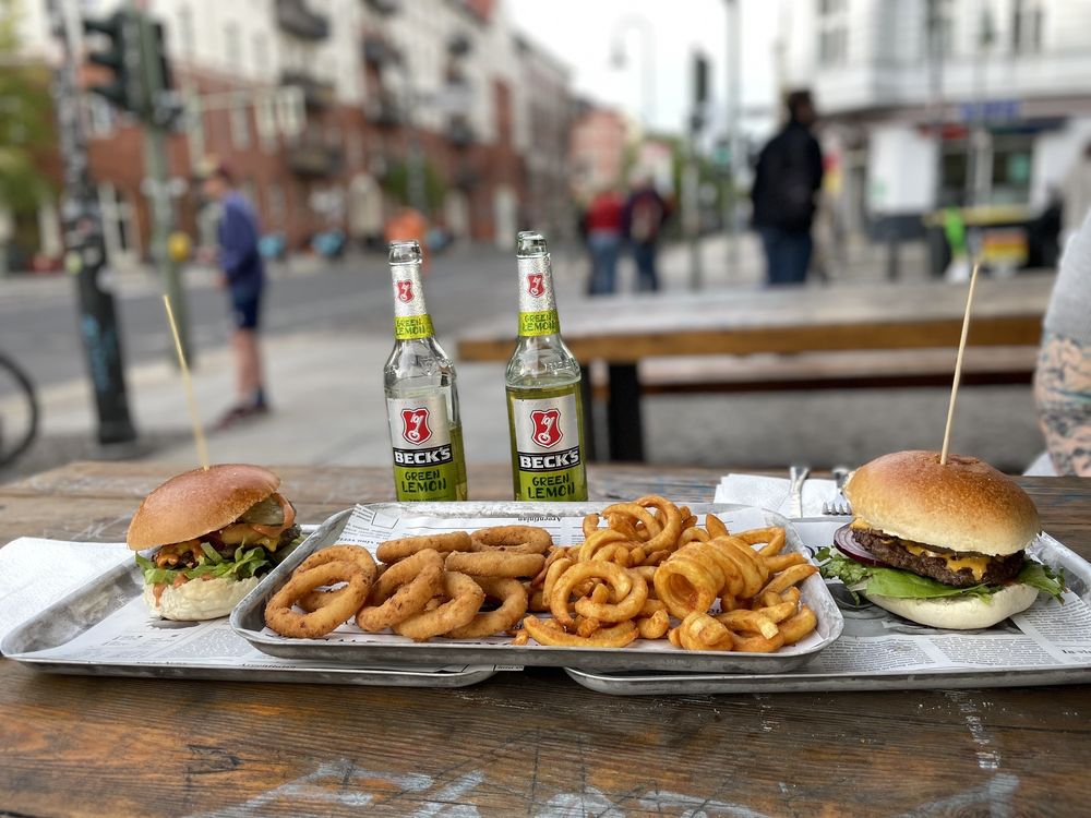 KREUZBURGER - 40 Photos & 119 Reviews - Pappelallee 19, Berlin, Germany ...