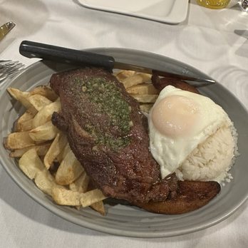 Emelina’s Peruvian Restaurant - Bisteck A Lo Pobre - Peruvian Near Me - Sunnyvale, California