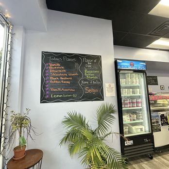 Queen City Creamery - Ice Cream & Frozen Yogurt Near Me - Cumberland, Maryland