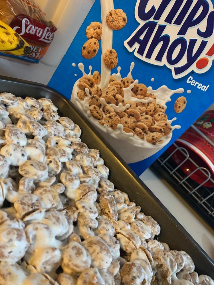 Food from Munchies Gourmet