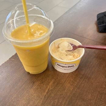 Häagen-Dazs - Dulce de Leche Ice Cream - Ice Cream & Frozen Yogurt Near Me - Flushing, New York Häagen-Dazs - Dulce de Leche Ice Cream - Ice Cream & Frozen Yogurt Near Me - Flushing, New York