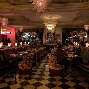Beginner's Diner - Lobby - Diners Near Me - San Diego, California