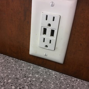 Hardee's - Some of the booths have outlets and USB ports. - Burgers Near Me - Iowa, Louisiana Hardee's - Some of the booths have outlets and USB ports. - Burgers Near Me - Iowa, Louisiana