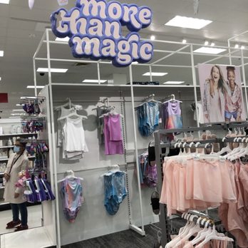 Target - beautiful finds for upcoming summer - Department Stores Near Me - Norridge, Illinois