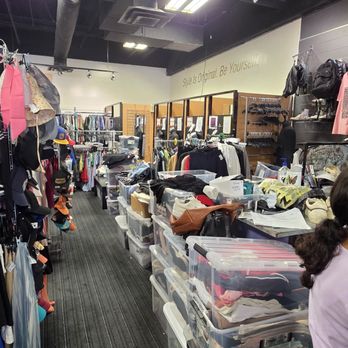 Plato's Closet - Thrift Stores Near Me - Austin, Texas Plato's Closet - Thrift Stores Near Me - Austin, Texas