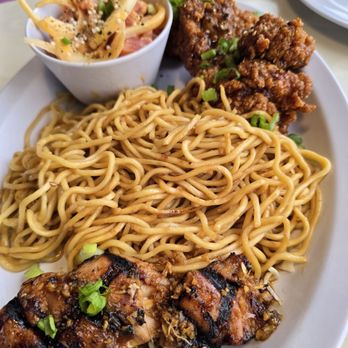 Moa Kai Hawaiian Diner - Combo platter with garlic noodles, Korean chicken, teriyaki chicken, and ahi tuna. - Hawaiian Near Me - Orlando, Florida Moa Kai Hawaiian Diner - Combo platter with garlic noodles, Korean chicken, teriyaki chicken, and ahi tuna. - Hawaiian Near Me - Orlando, Florida