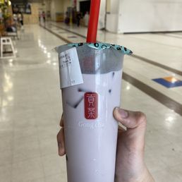 taro milk with boba