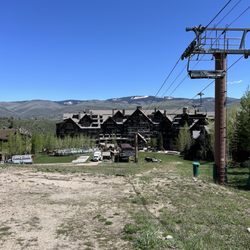 The Ritz-Carlton Spa, Bachelor Gulch - View of the back of the hotel.