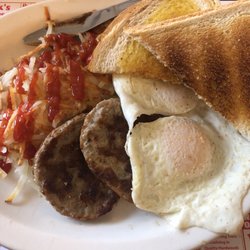 Flashback Cafe - Eggs, meat (sausage patty), potato (hash brown), and toast (sourdough) meal.