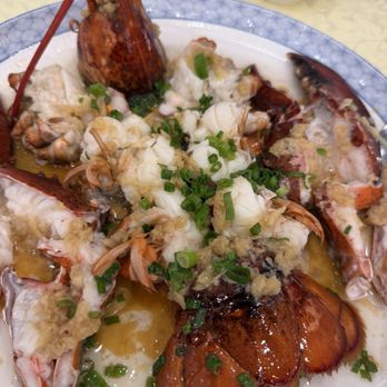 Pearl Bay Manor - Steamed lobster in garlic sauce - Dim Sum Near Me - Dublin, California