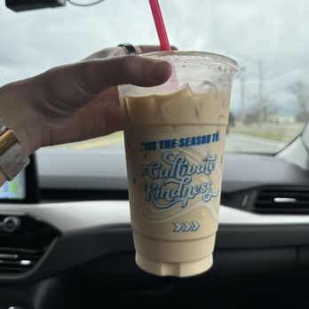 7 Brew Coffee - Iced blondie - Coffee & Tea Near Me - Jacksonville, Florida