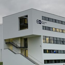 Deutsche Welle - ... Frontansicht ...