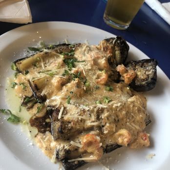 Reginelli's Pizzeria - Pizza Near Me - New Orleans, Louisiana Reginelli's Pizzeria - Pizza Near Me - New Orleans, Louisiana