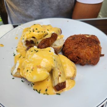 The Breakfast Bar - Eggs papi benedict - Breakfast & Brunch Near Me - Long Beach, California