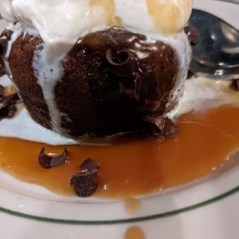 Wollensky Grill - Sticky Toffee Pudding- Large and tasty - New American Near Me - New York, New York