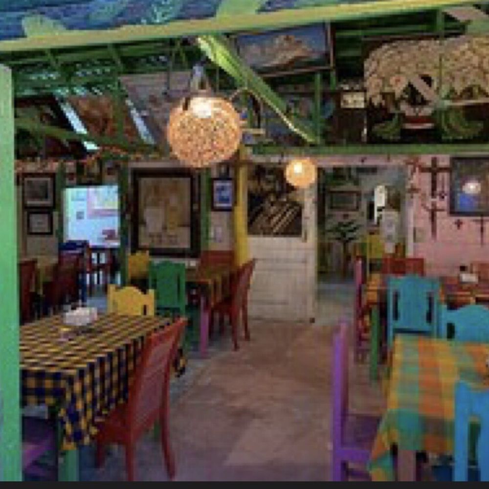 La Isla del Colibri - Mexican Near Me - Holbox, ROO