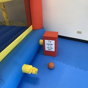 Kids Wonder - Small bouncy house rules - Indoor Playcenter Near Me - Centennial, Colorado