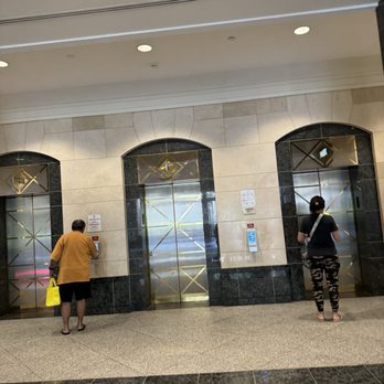 Alii Place - 3 elevators, fast - Shared Office Spaces Near Me - Honolulu, Hawaii
