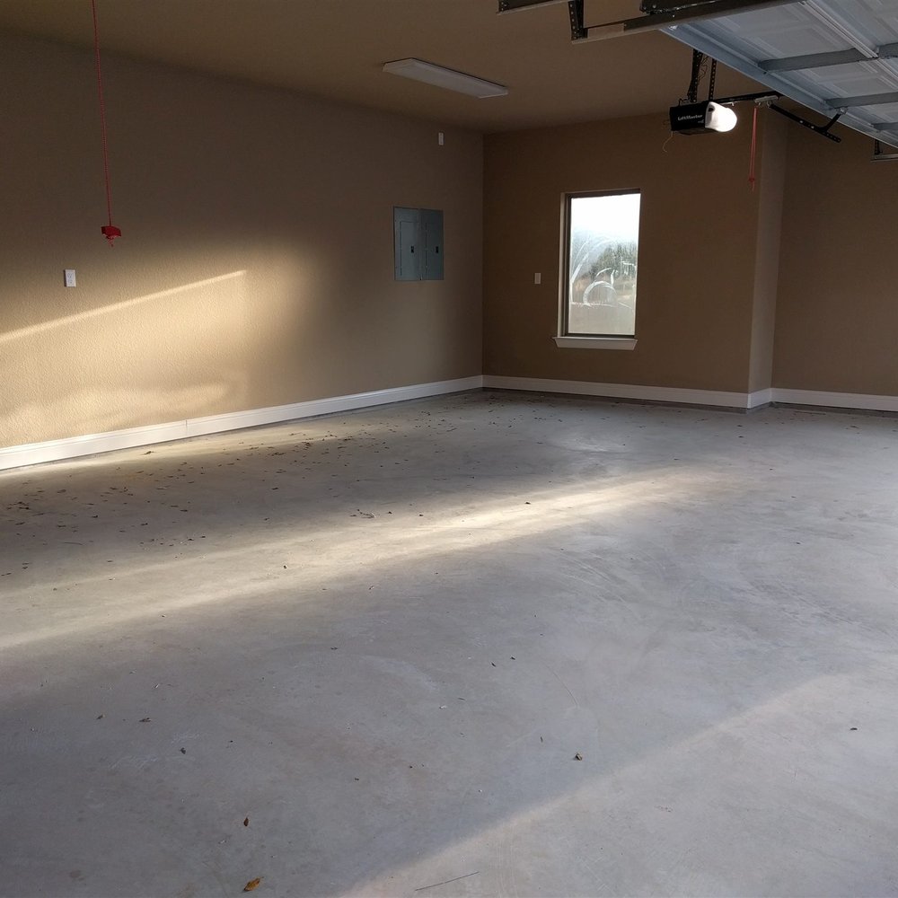 Our garage before epoxy flooring