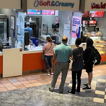 Soft & Creamy - This one is located in the 1st Level North, by the large fountain. - Ice Cream & Frozen Yogurt Near Me - San Juan, Puerto Rico Soft & Creamy - This one is located in the 1st Level North, by the large fountain. - Ice Cream & Frozen Yogurt Near Me - San Juan, Puerto Rico