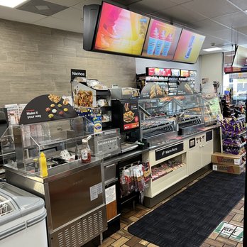 7-Eleven - Self serve hot dogs - Convenience Stores Near Me - Simi Valley, California 7-Eleven - Self serve hot dogs - Convenience Stores Near Me - Simi Valley, California