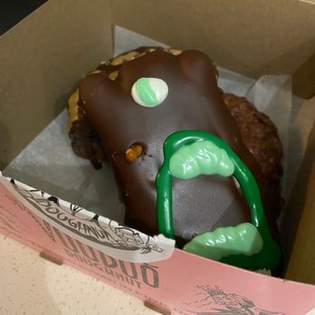Voodoo Doughnut - Voodoo Doll, Memphis Mafia, and Apple Fritter at VooDoo Doughnut - Donuts Near Me - Dallas, Texas Voodoo Doughnut - Voodoo Doll, Memphis Mafia, and Apple Fritter at VooDoo Doughnut - Donuts Near Me - Dallas, Texas