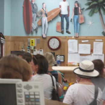 Trader Joe's - long winding line of customers on a Saturday evening - Grocery Near Me - Arlington, Virginia