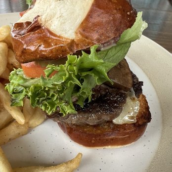 Rivulet Kitchen & Bar - Bars Near Me - Boerne, Texas Rivulet Kitchen & Bar - Bars Near Me - Boerne, Texas