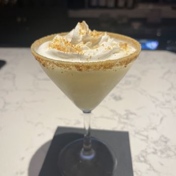 V Lounge - New American Near Me - Solvang, California