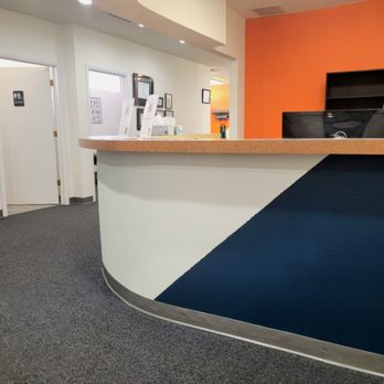 Roadrunner Chiropractic - Front desk to welcome you into the office - Chiropractors Near Me - Albuquerque, New Mexico