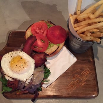Common Theory - Common theory burger with fried egg and applewood bacon! - Gastropubs Near Me - San Diego, California