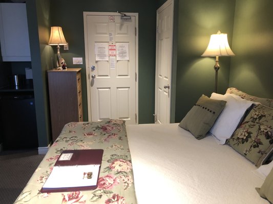 Inn On The Harbour by null