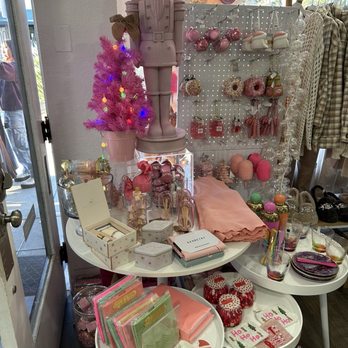 Moonry Collective - Hair Salons Near Me - Vista, California Moonry Collective - Hair Salons Near Me - Vista, California